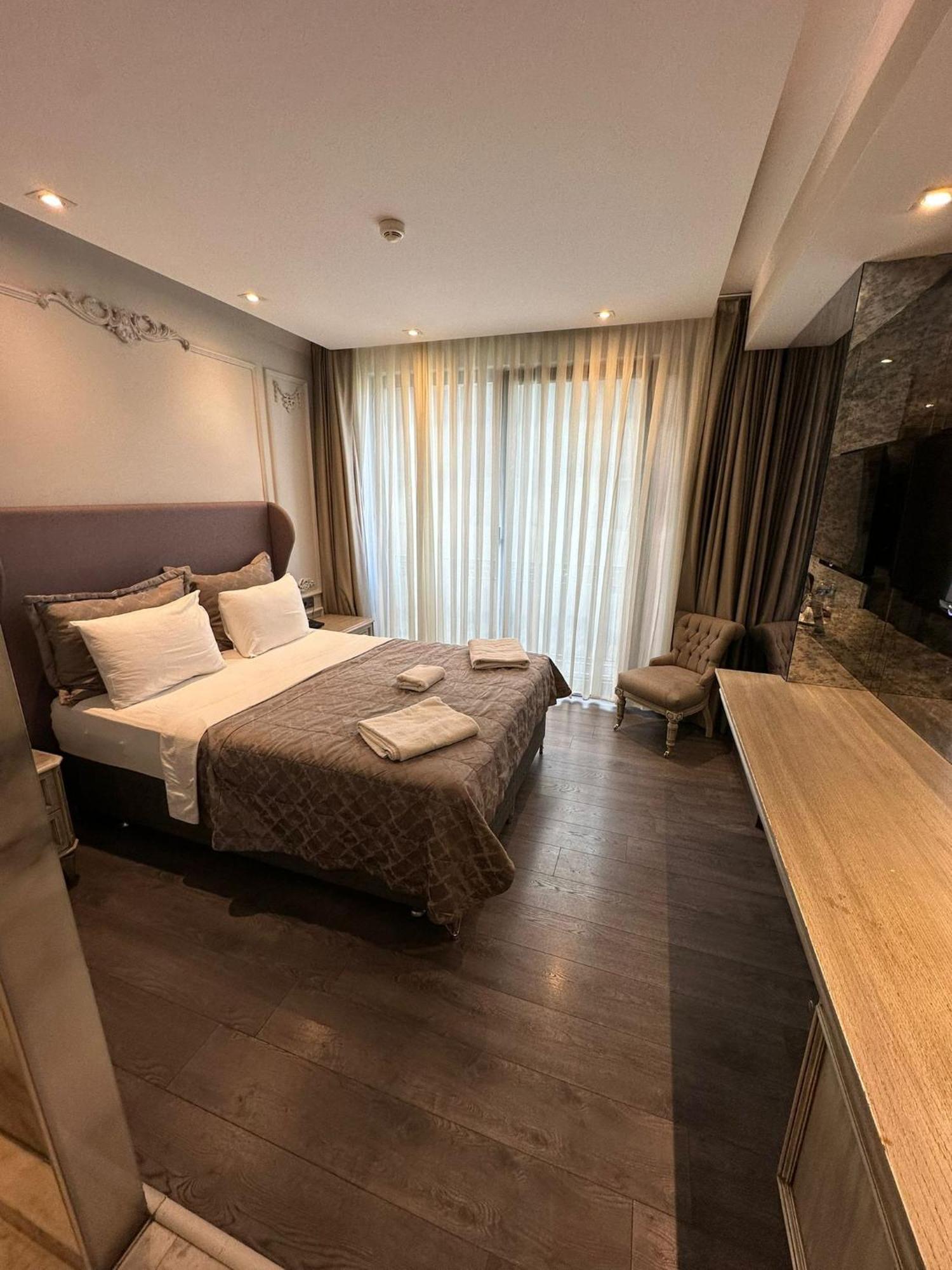 Tk Taxim Bosphorus Istambul