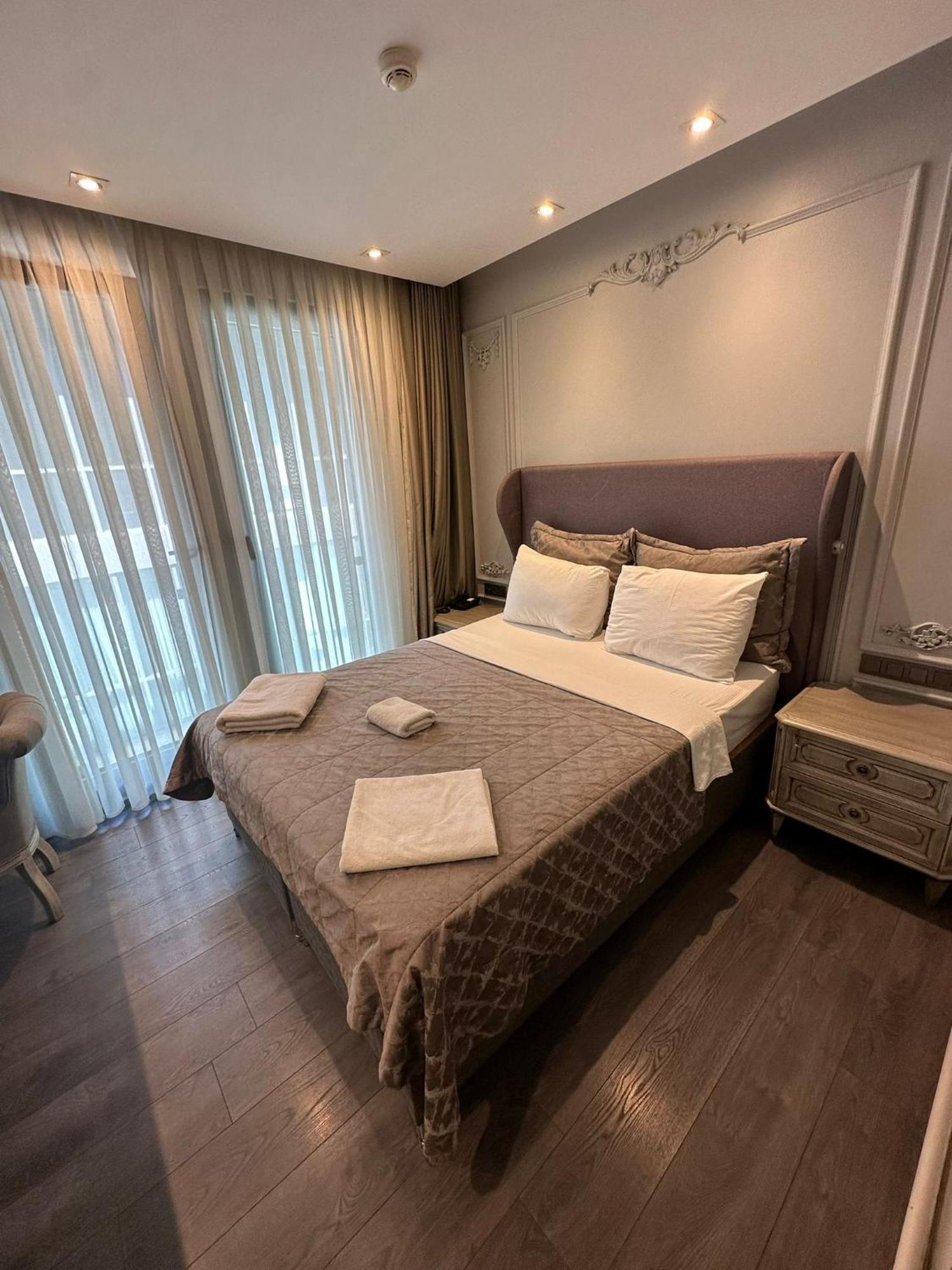 Tk Taxim Bosphorus Istambul